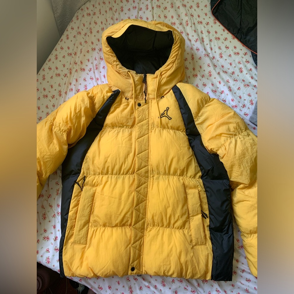 Yellow Jordan Puffer